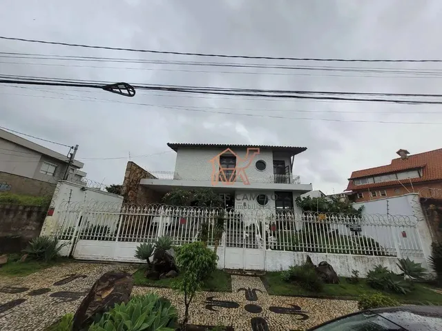 Imagem: Casa com 5 Dormitórios À Venda, 559 M²