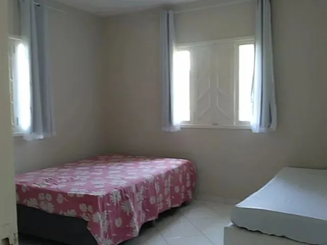 Imagem 15: Temporada em Iriri; Casa 03 Quartos e 6 Quartos, Apartamentos 01, 02, 03 Quartos