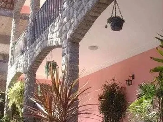 Imagem: Casa 4 Quartos em Itapuã