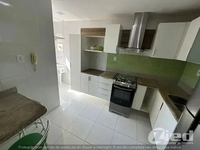 Imagem 4: Apartamento 2 Quartos em Ótimo Local Perto de Tudo em Itapuã, Garagem e Elevador, 560