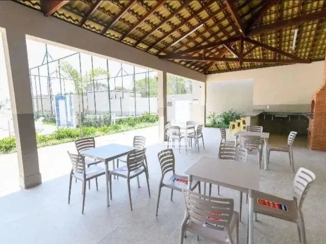 Imagem 3: Apartamento Impecável de 2 Quartos com Varanda: Pronto para Morar