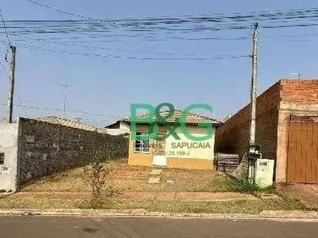 Imagem: A casa em condomínio possui 2 Dormitórios, 1 Banheiro,