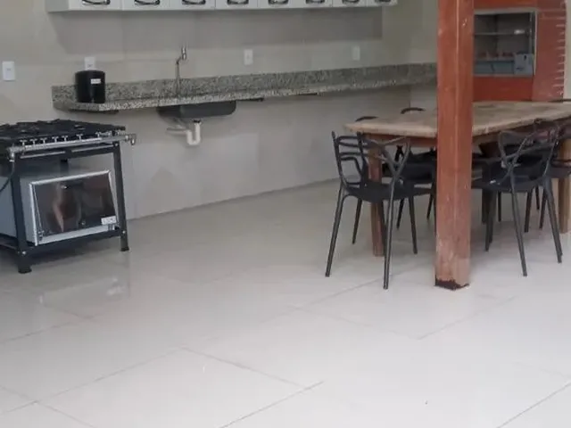 Imagem 8: Espaço para Temporada - Apenas 50 Metros da Praia!