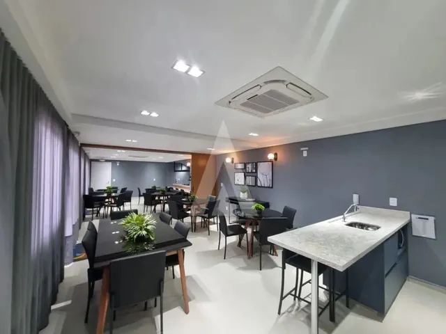Imagem 16: Apartamento com 2 Quartos Sendo 1 Suíte, Sacada com Churrasqueira e 1 Vaga de Garagem No