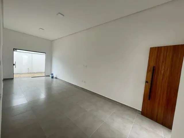 Imagem 5: Av Fraga Maia, Bem Próximo Casa com 10X19M2 e 3/4 Sendo 1 Suíte com Espaço para O