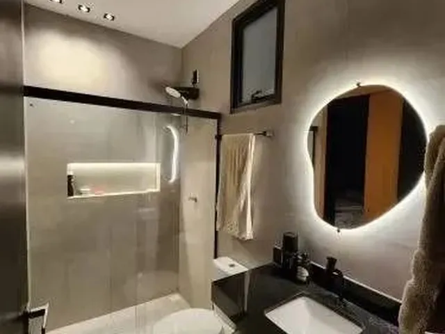 Imagem 10: Vendo Casa de 4/4 Sendo Duas Suítes no Sim