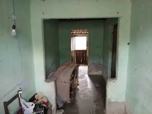 Imagem: A casa possui 2 Dormitórios, 1 Banheiro, 140m² de Área e