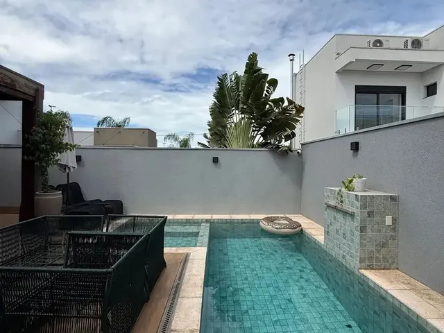 Imagem 12: Casa Térrea - Aluguel Ou Venda com 230 M2, 3 Suítes no Condomínio Florais do Valle