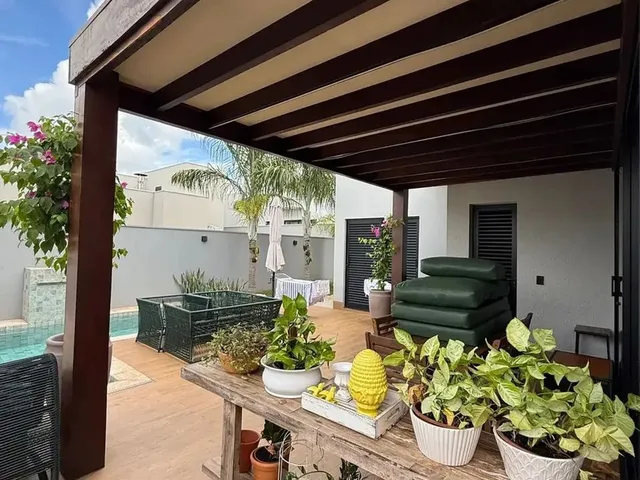 Imagem 9: Casa Térrea - Aluguel Ou Venda com 230 M2, 3 Suítes no Condomínio Florais do Valle