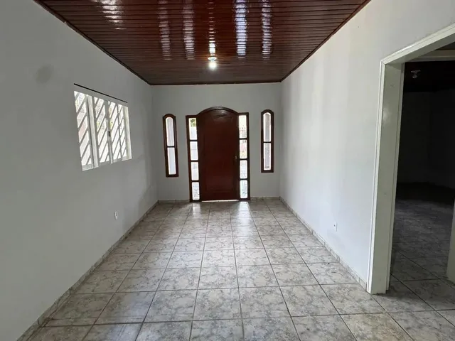 Imagem 13: Imóvel para Aluguel com 267 Metros Quadrados com 4 Quartos em Morada da Serra - Cuiabá