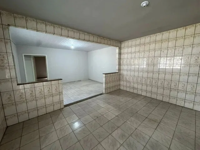 Imagem 2: Imóvel para Aluguel com 267 Metros Quadrados com 4 Quartos em Morada da Serra - Cuiabá