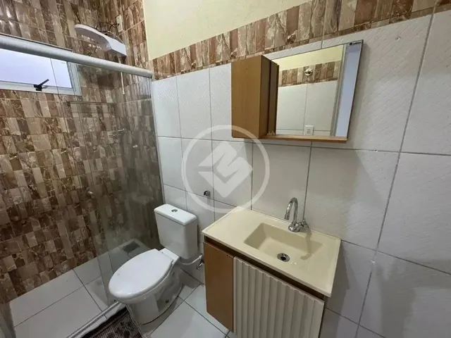Imagem 13: Vende-Se Ampla Casa na Região do Coxipó com 03 Quartos Sendo Uma Suíte , Sala Par 02