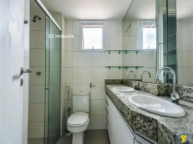 Imagem 2: Apartamento Sofisticado com 3 Suítes no Cocó, Frente À Praça Rodrigo Sancho