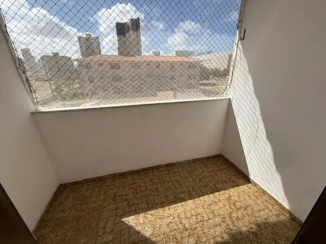 Imagem 14: Imóvel para Aluguel de 75 Metros Quadrados, com 2 Quartos, em Papicu