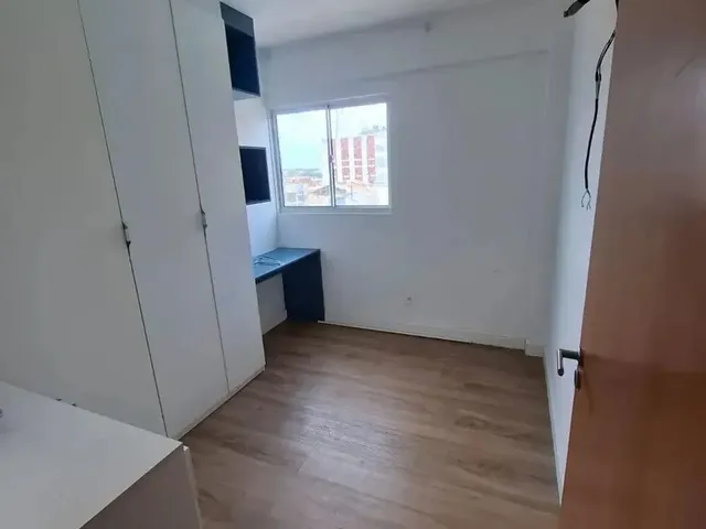 Imagem 6: Alugo Apartamento com 2 Quartos Semimobiliado no Farol