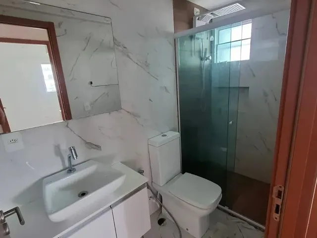 Imagem 13: Alugo Apartamento com 2 Quartos Semimobiliado no Farol