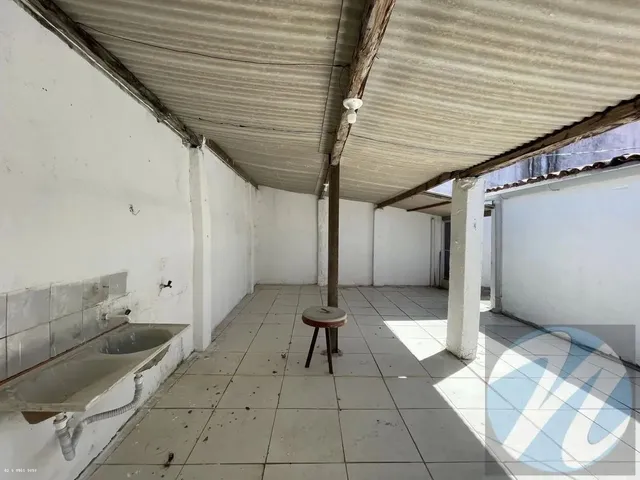 Imagem 2: Casa Térrea para Locação em Maceió, Gruta de Lourdes, 3 Dormitórios, 2 Banheiros, 2