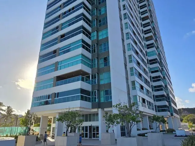 Imagem: Aluga-Se Apartamento em Guaxuma, com 4 Quartos