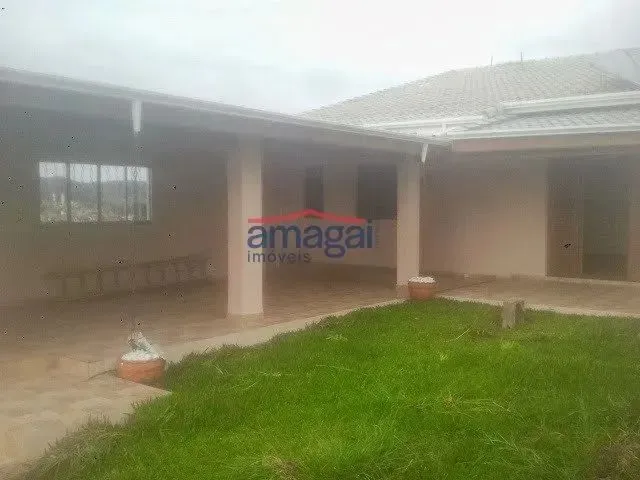 Imagem: Sobrado no Jd. Santa Cecilia em santa Branca
