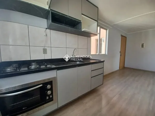 Imagem 2: Aluga Ótimo Apartamento com 02 Quartos, Semi Mobiliado. Bairro Igara
