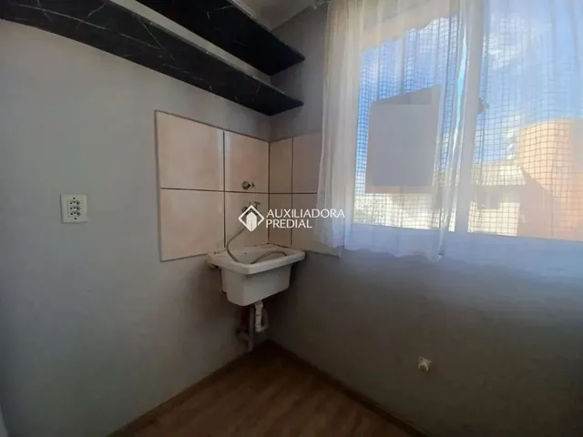 Imagem 8: Aluga Ótimo Apartamento com 02 Quartos, Semi Mobiliado. Bairro Igara