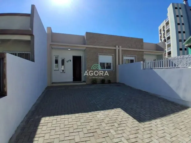 Imagem: Ótima Casa Térrea com Duas Vagas e Pátio