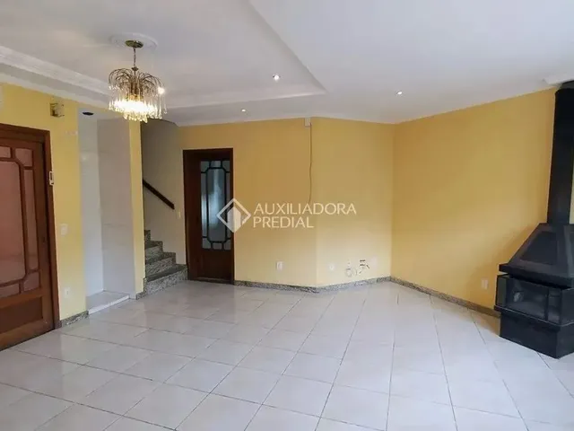 Imagem 9: Alugue Sobrado com 5 Quartos, Piscina, Hidromassagem e Academia em Canoas