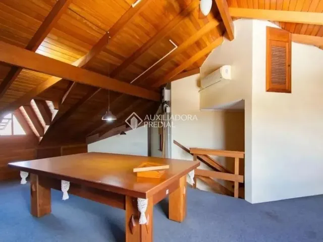 Imagem 11: Alugue Sobrado com 5 Quartos, Piscina, Hidromassagem e Academia em Canoas