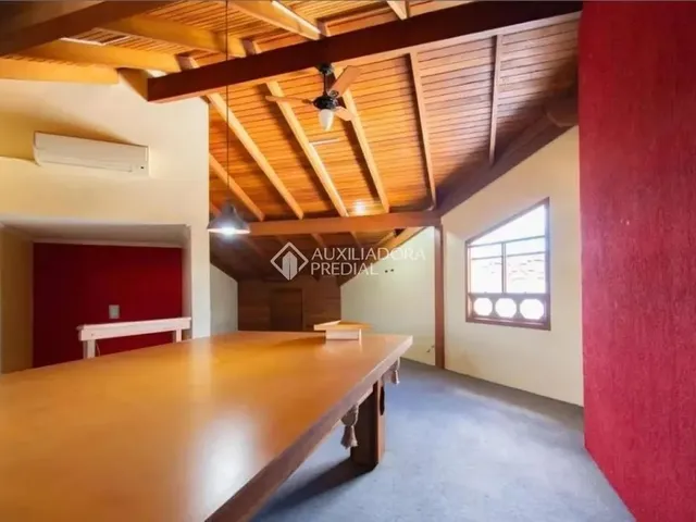 Imagem 8: Alugue Sobrado com 5 Quartos, Piscina, Hidromassagem e Academia em Canoas