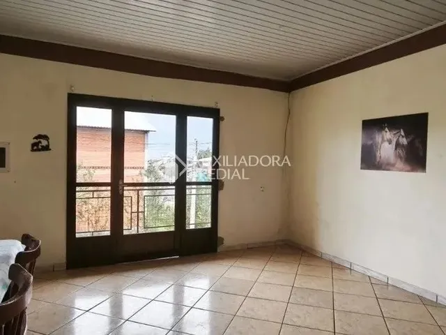 Imagem 15: Amplo Apartamento com 2 Quartos e Sacada em L