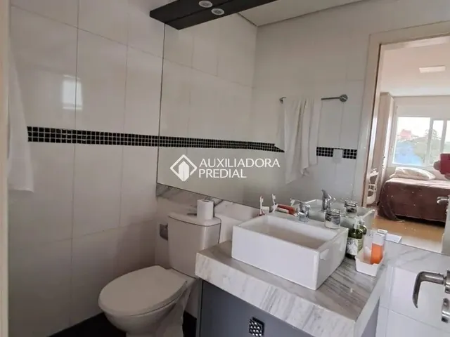 Imagem 6: Excelente Sobrado com 3 (Três) Suítes, Localizado