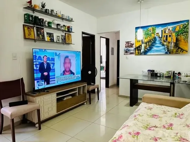 Imagem: O apartamento possui 2 Dormitórios, 2 Banheiros, 1 Vaga na