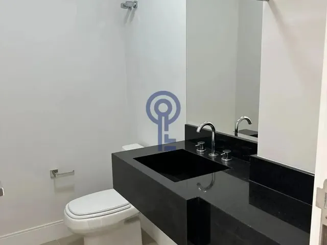 Imagem 3: Apartamento com 2 Suítes na Agronômica