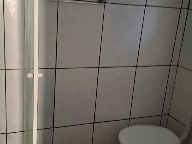 Imagem 7: Alugam-Se Quartos