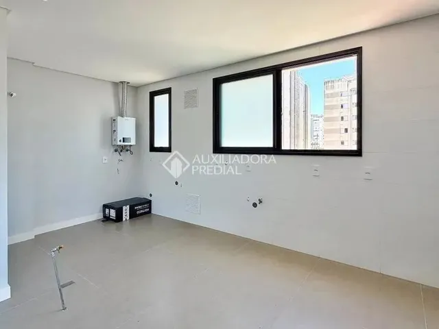 Imagem 15: Apartamento para Locação no Centro de Florianópolis, com 113 M² Privativos, 3 Suítes