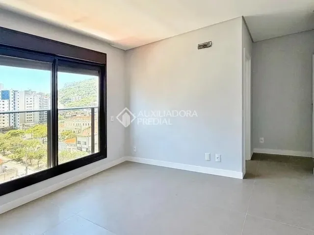 Imagem 7: Apartamento para Locação no Centro de Florianópolis, com 113 M² Privativos, 3 Suítes