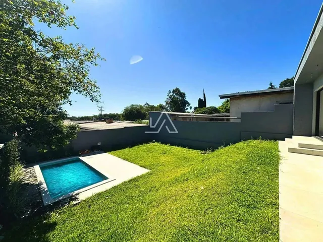 Imagem 13: Casa Térrea À Venda - 122,00M2 - 3 Dormitórios - 1 Suite - 2 Vagas - Piscina
