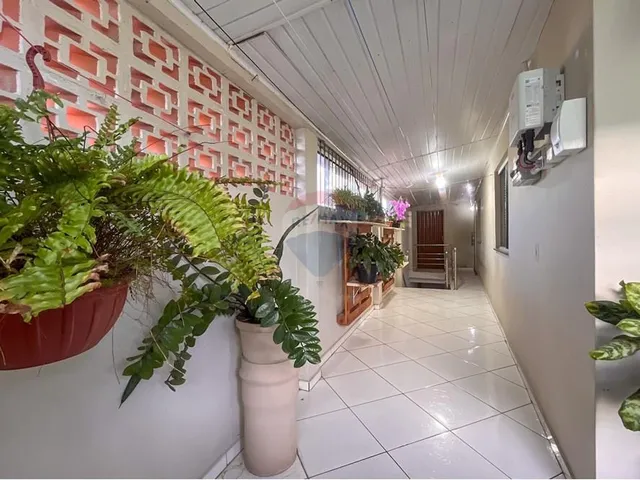 Imagem 3: Sobrado com Duas Casas Individuais – Conforto, Espaço e Versatilidade