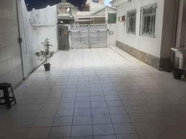 Imagem 8: Casa Linear no Centro com 3 Quartos com Suíte em Área Nobre Venda