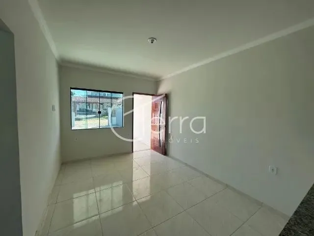 Imagem 4: Casa com 2 Dormitórios (01 Suíte) À Venda, por R$ 270.000,00 - Coqueiros, Iguaba