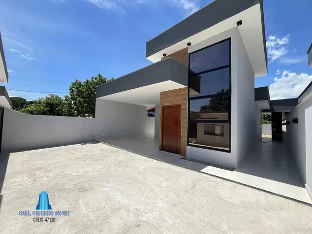 Imagem: A casa possui 3 Dormitórios, 1 Suíte, 2 Banheiros, 150m²