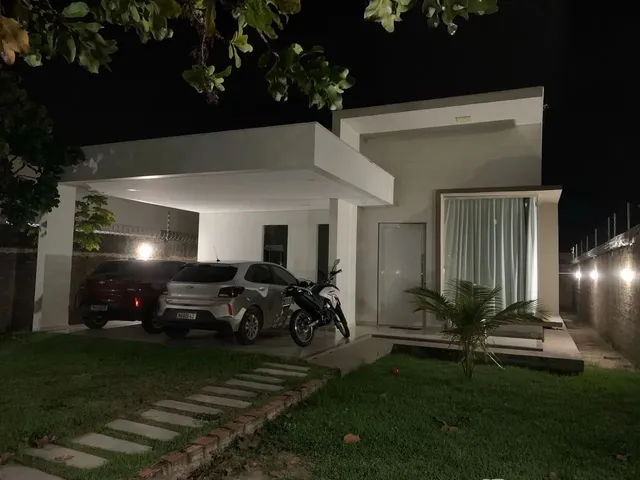 Imagem: Aluga-Se - Casa Moderna com 3 Quartos no
