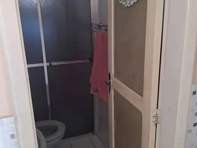 Imagem 4: C76 - Excelente Residência com Piscina a Apenas 300 Metros do Mar