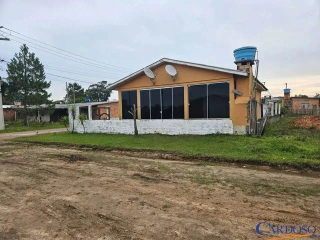 Imagem: Casa de Esquina em Rondinha