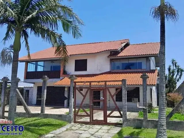 Imagem: C246 - Belíssimo Sobrado Localizado na