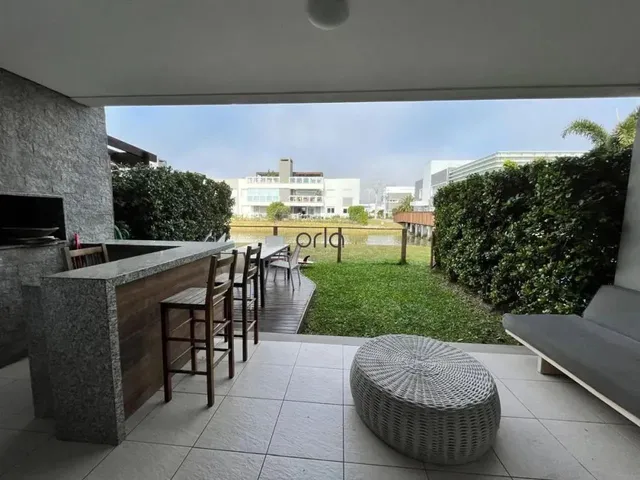 Imagem: Apartamento com 02 Dormitórios À Venda