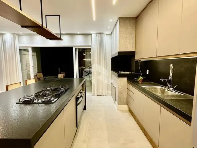 Imagem 10: Casa Térrea em Condomínio com 4 Suítes Mobiliada e Garagem no Terrasul em Capão Da