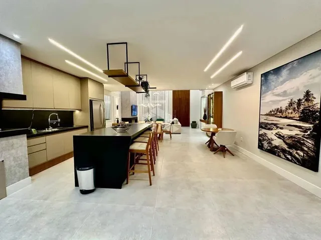 Imagem 2: Casa Térrea em Condomínio com 4 Suítes Mobiliada e Garagem no Terrasul em Capão Da
