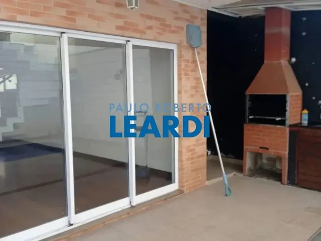 Imagem: Casa em Condomínio - Granja Viana II
