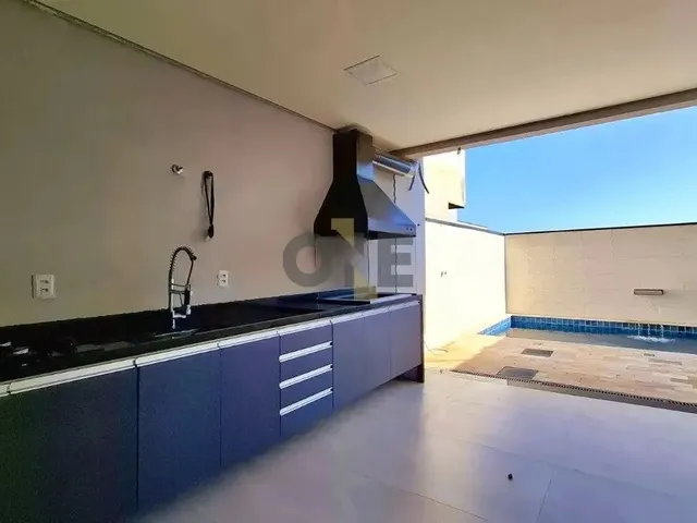 Imagem: Casa com 3 Dormitórios, Sendo 1 Suíte